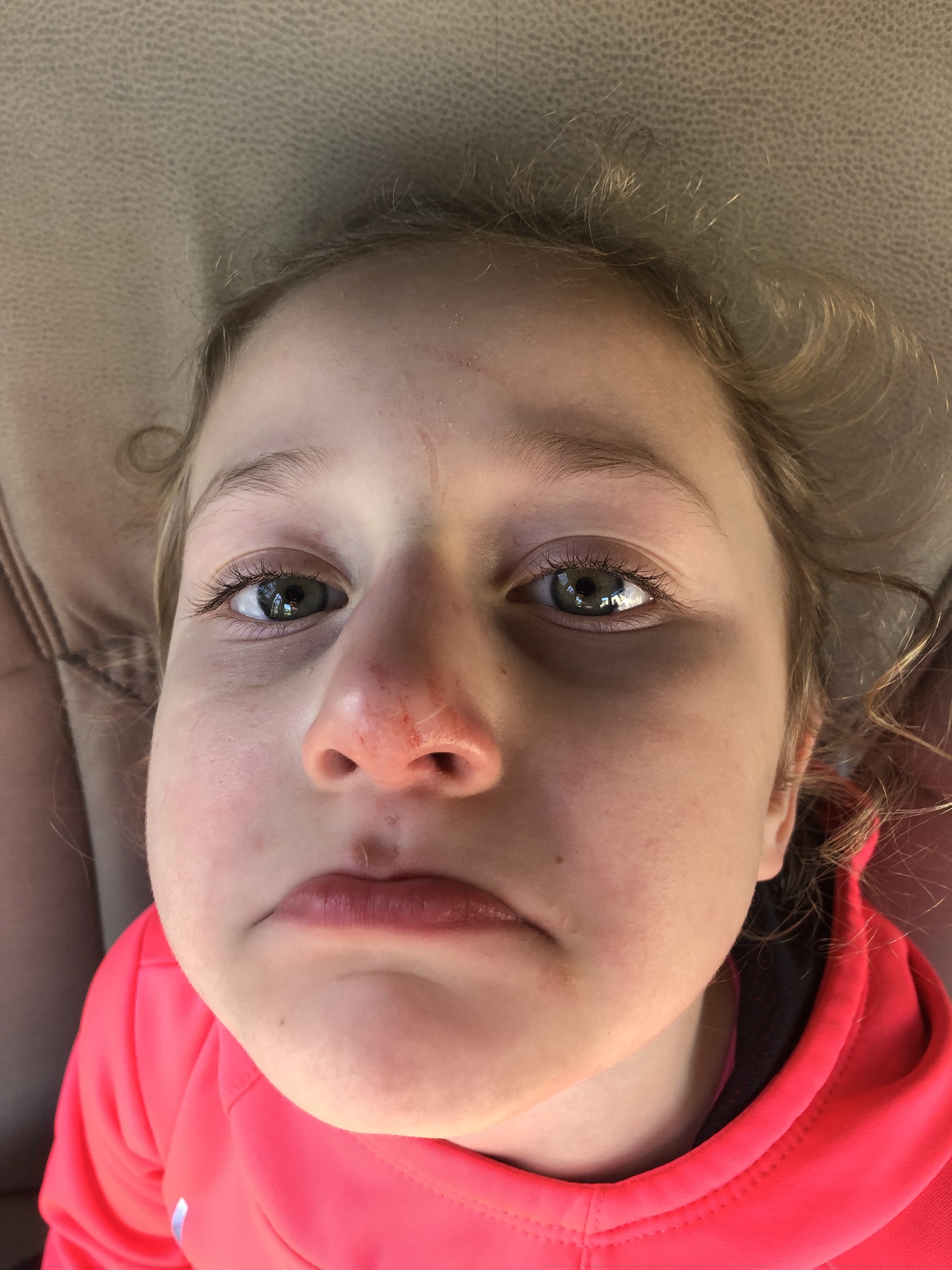 DC9F6258-E306-4A6B-A9E2-23106DD25CDB