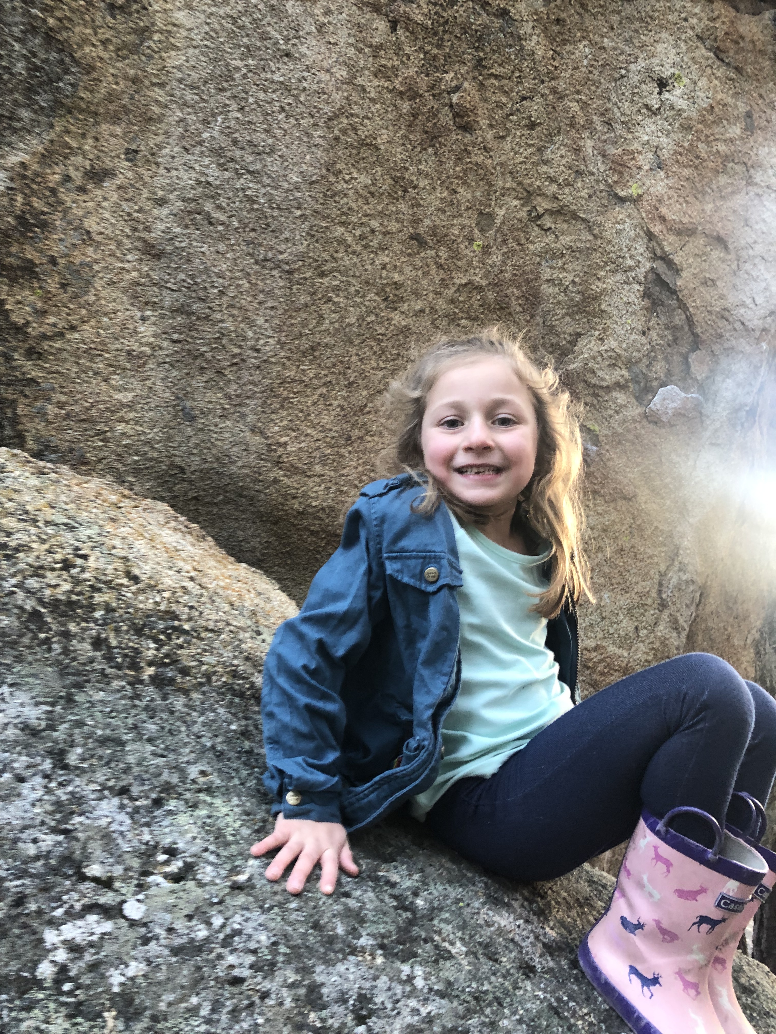 17D016AE-9207-4A0C-98AE-C0D65CC844CF