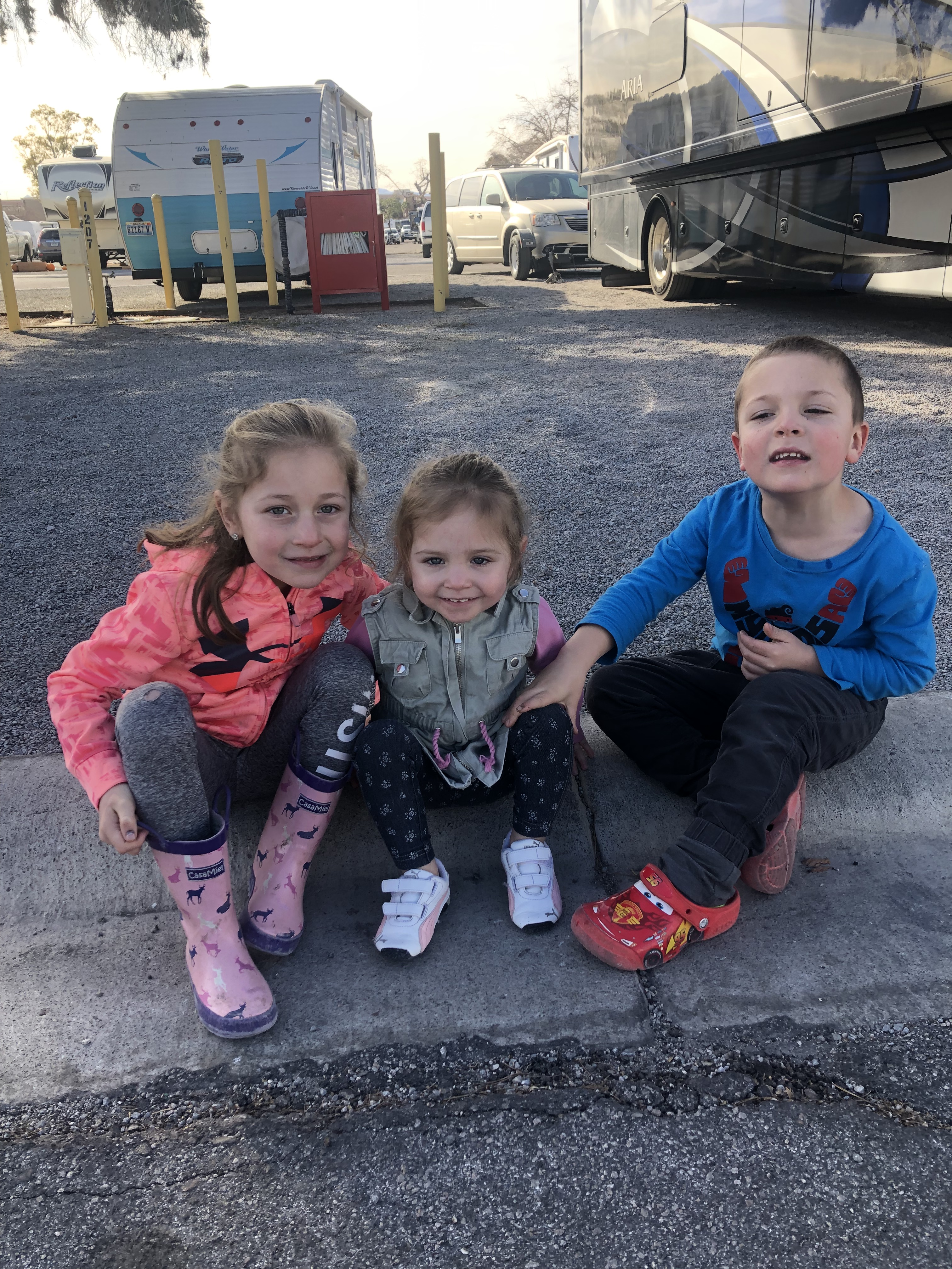 B76E1A81-1487-4207-821C-428A15819F4C