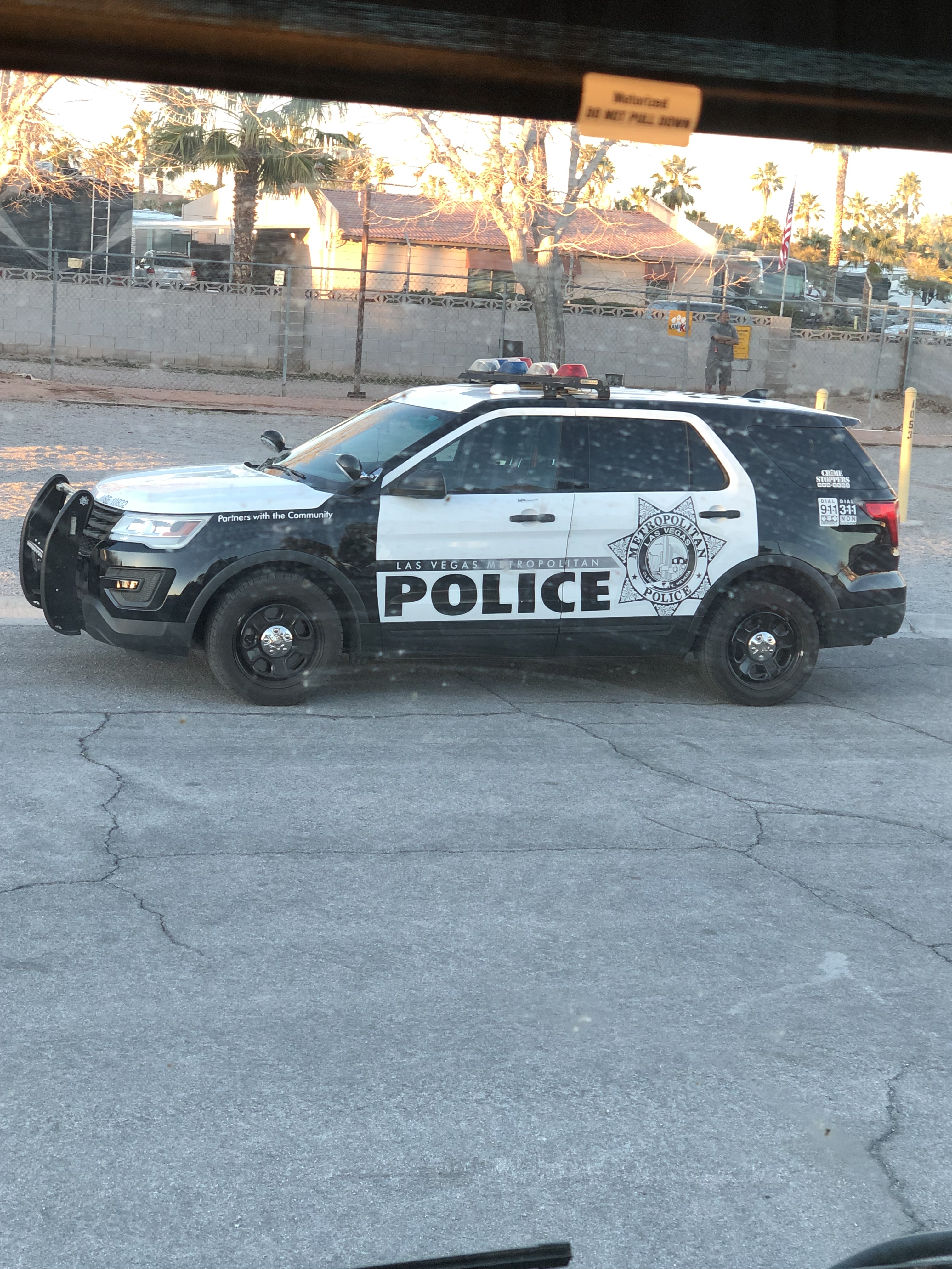 EDB25EAD-27CC-47AC-85EC-7F71702205BE